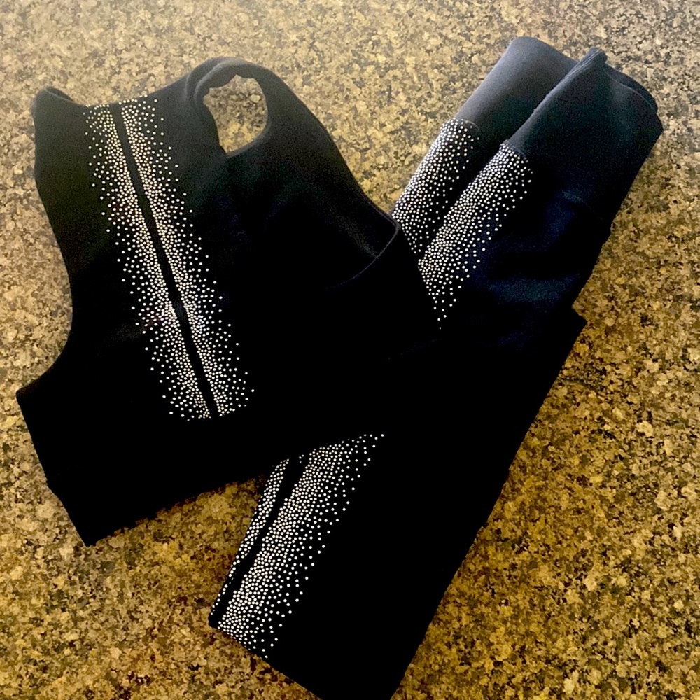 Fabletics Skulpknit Leggings